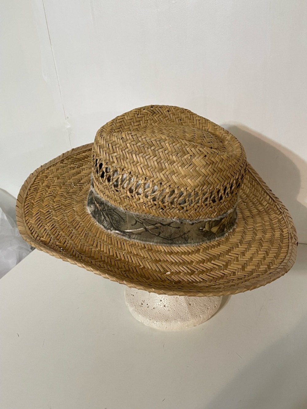 Real Tree Straw Hat - Picture 3 of 7